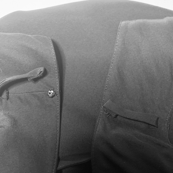 Neiman Marcus 100% Silk Sleeveless Top - Picture 8 of 11